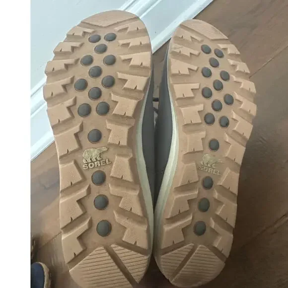 Sorel Whitney Short Puffer Ankle Boot Gray Womens Size US 9 - Picture 6 of 8